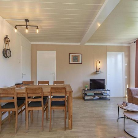 Marvelous Bungalow Near Sandy Beach Джулианадорп Екстериор снимка